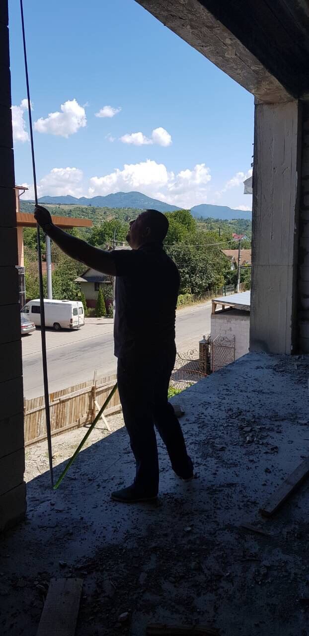 Заміри фасадних алюмінієвих систем торгівельного центру