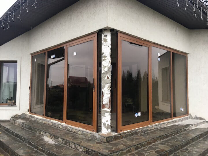 Фото металопалстикових розувних систем