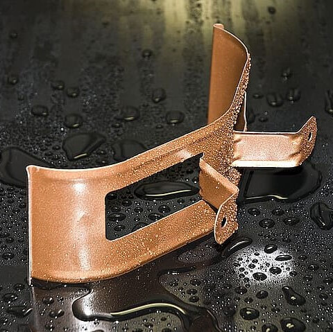 Кріплення водостічної труби під шуруп