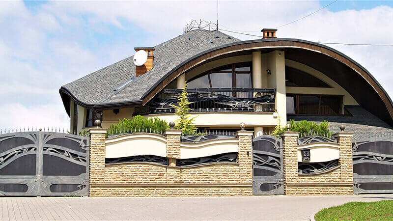 Фото даху з бітумною черепицею