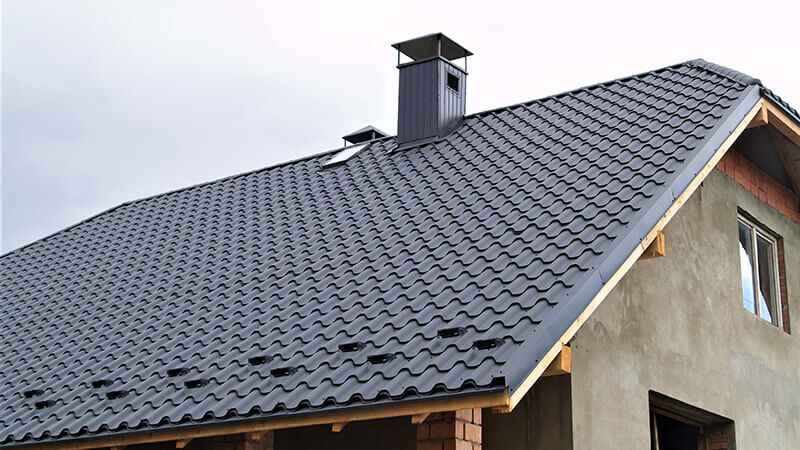 Фото даху з металочерепицею